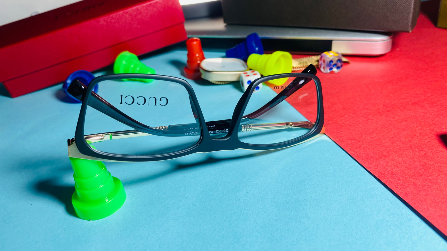 Gucci Rectangular Eyeglasses – Matte Black & Gold Optical Frames (Unisex)